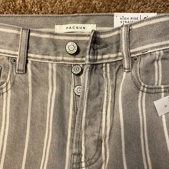 Pacsun stripped jeans - Picture 2 of 6